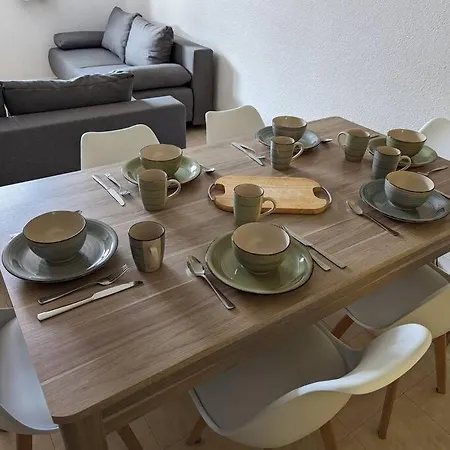 Spacious Flat With Private Parking Апартаменты Шамони